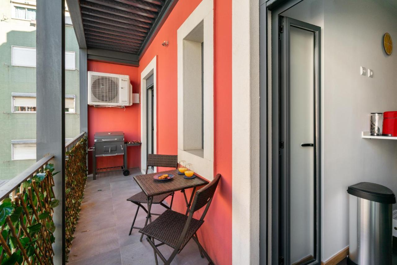 Whome Premium Family Apartment W/ Lift, Ac & Barbecue Лиссабон Экстерьер фото