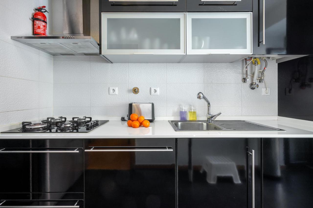 Whome Premium Family Apartment W/ Lift, Ac & Barbecue Лиссабон Экстерьер фото